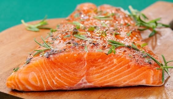 Enbärsgravad norsk lax