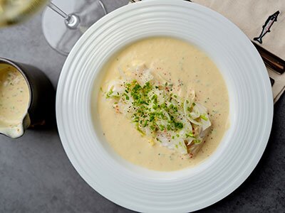 Norsk torsk med brynt Sandefjordsås