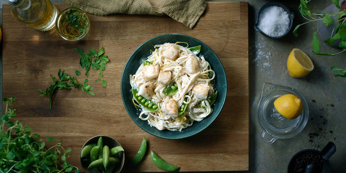 Pasta al limone med krispig torsk