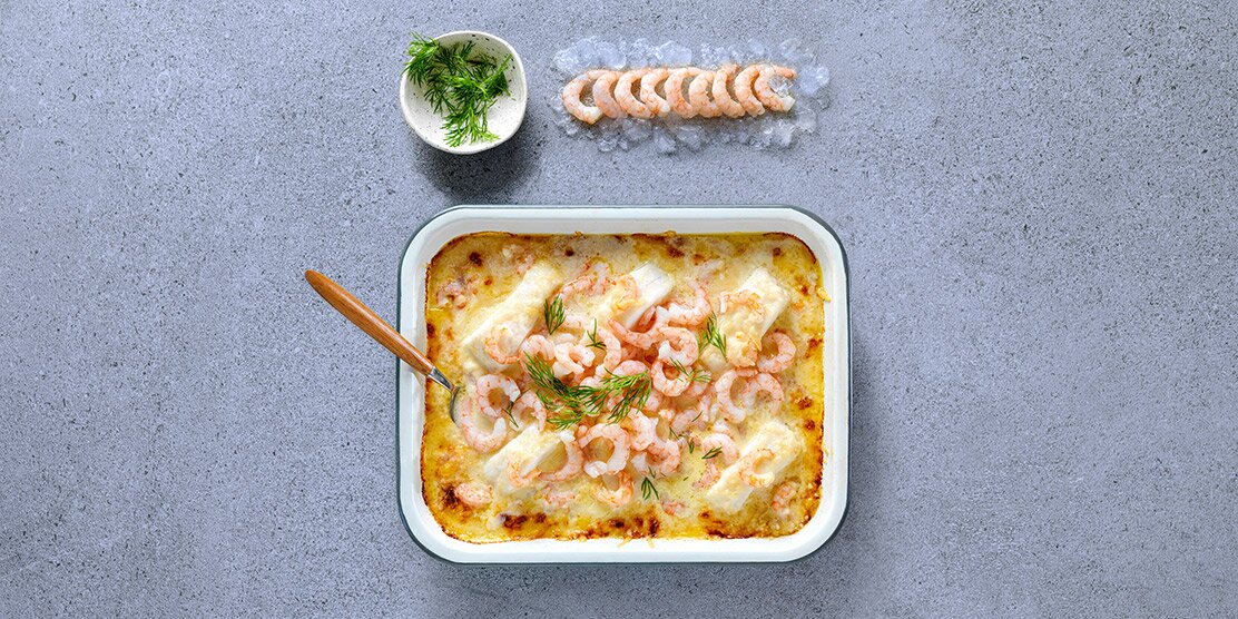 Vitvinsgratinerad skreifilé med parmesan och räkor