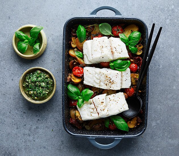 Bakad norsk sej med salsa verde