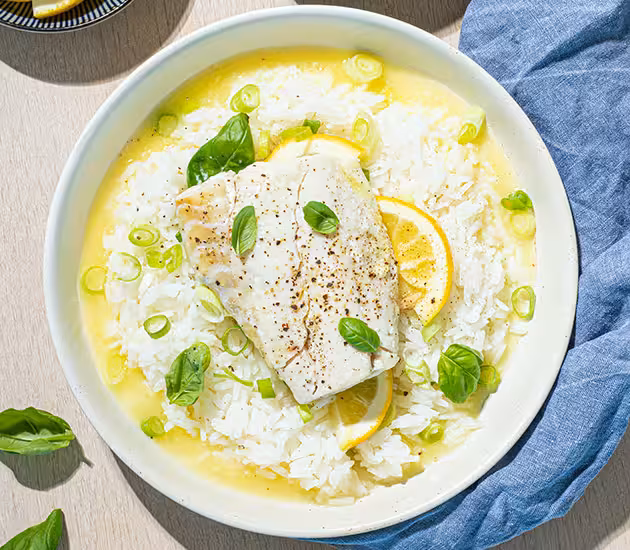 Ugnsbakad sej i citron- och äppelsås