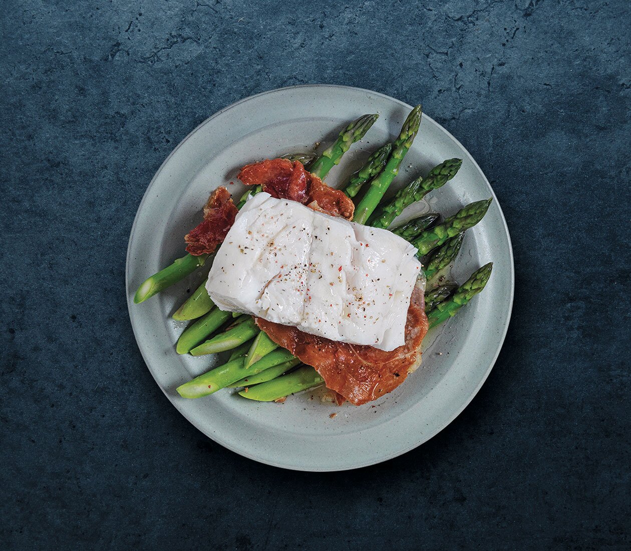 Kokt norsk Skrei med rökt skinka