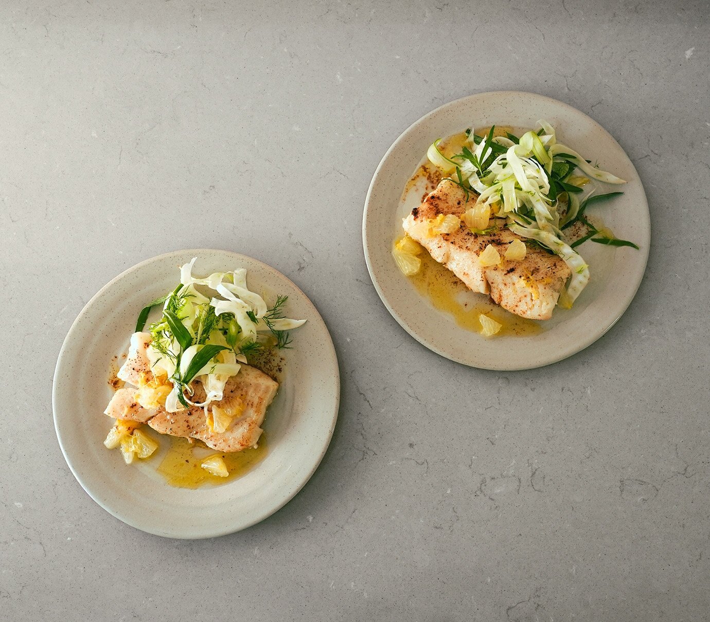 Stekt sejfilé med gravad citron och fänkålssallad