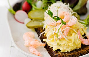 Räk-, äpple- och curryröra