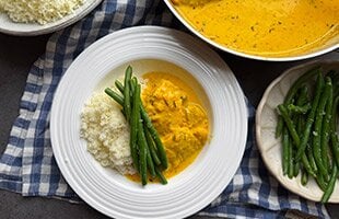 Saffran- och dragonpocherad norsk sej med pressad potatis