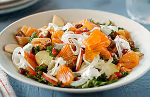 Vintersallad med rökt lax